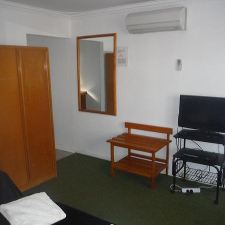 Restawile Motel Басселтон Номер фото