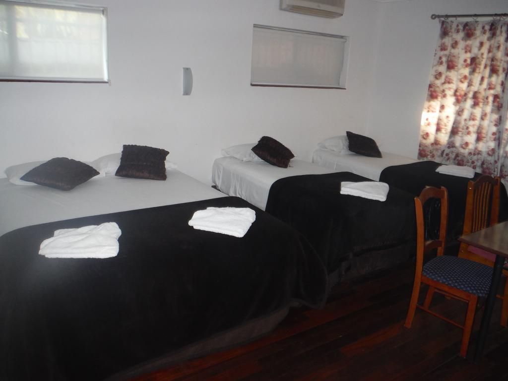Restawile Motel Басселтон Номер фото