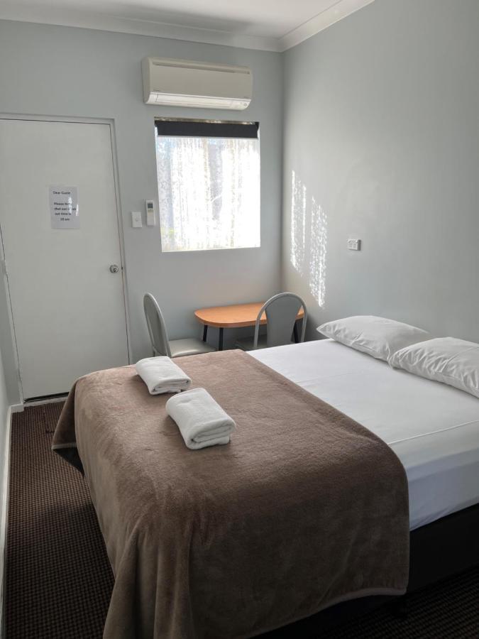 Restawile Motel Басселтон Экстерьер фото
