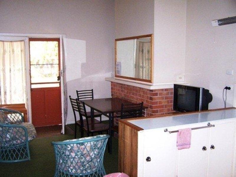 Restawile Motel Басселтон Экстерьер фото
