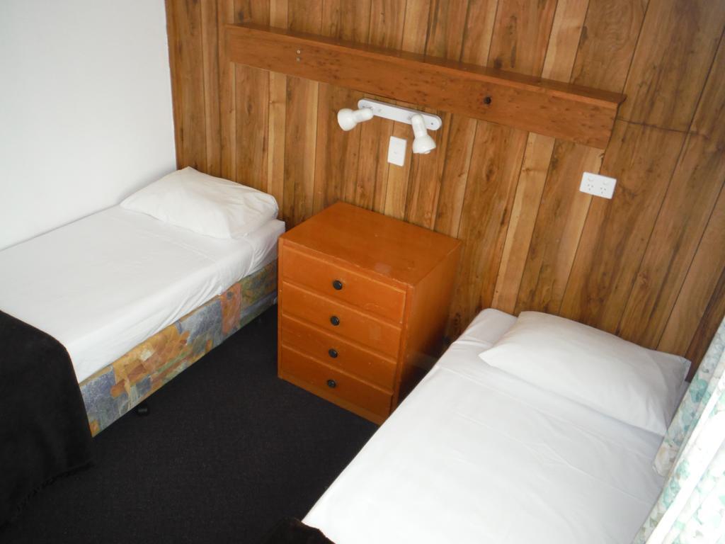 Restawile Motel Басселтон Экстерьер фото